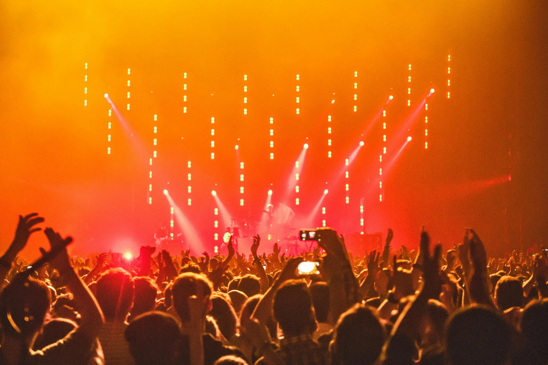 Cómo elegir el formato musical perfecto para tu evento